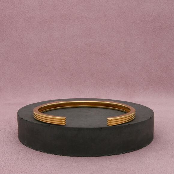 ivi los angeles sterling silver 18k gold plate aurelia cuff bracelet size 7in - Picture 3 of 3